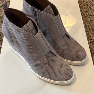 Paolo Gray Women's Wedge Sneakers